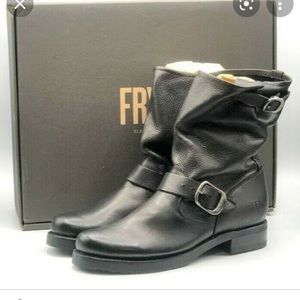 Frye Veronica Short Leather Bootie